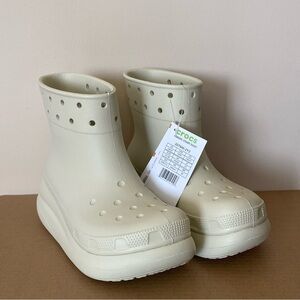Crocs Unisex Adult Crush Waterproof Platform Boots- Bone- Women’s Size 7 Men’s 5